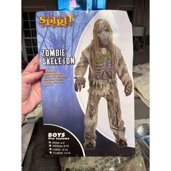 Spirit Halloween Zombie Skeleton Costume Boys sz 4-6 EUC - Picture 1 of 4